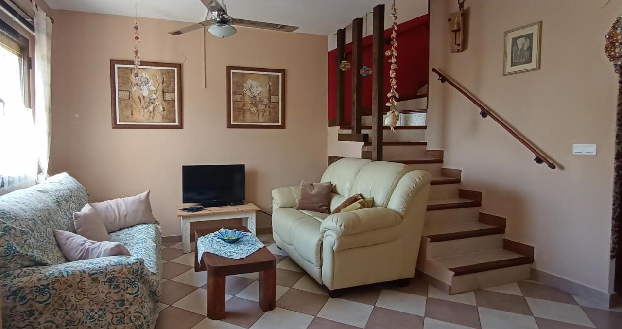 Bungalow Con Encanto, 100M2, A 800 M De La Playa El Campello Εξωτερικό φωτογραφία